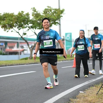 Runner Photo 4945448