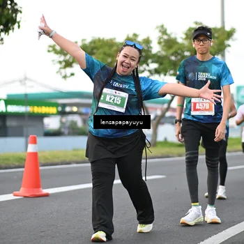 Runner Photo 4945468