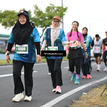 Runner Photo 4945532