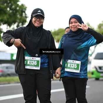Runner Photo 4945632