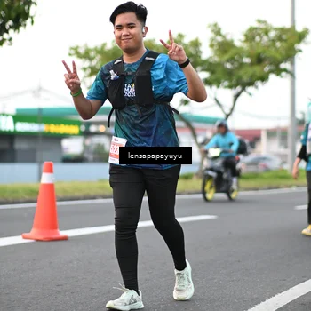 Runner Photo 4945657