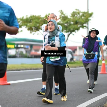 Runner Photo 4945662