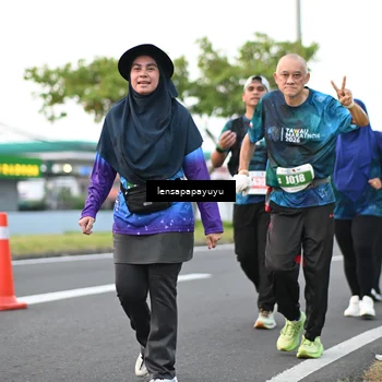 Runner Photo 4945674