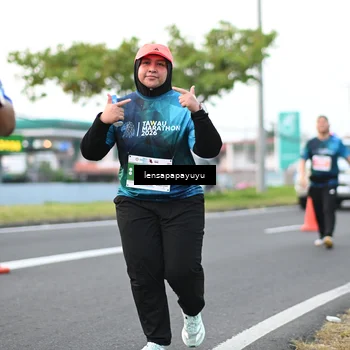 Runner Photo 4945775