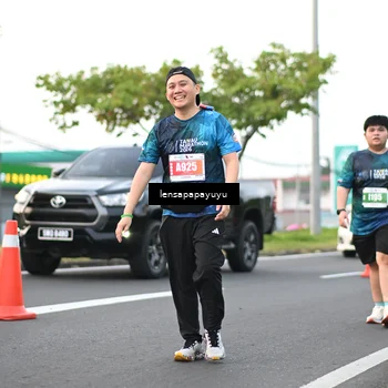 Runner Photo 4945791