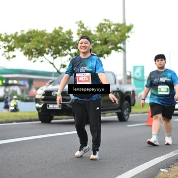 Runner Photo 4945794
