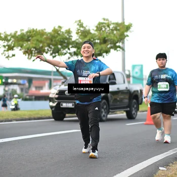 Runner Photo 4945796