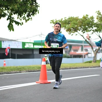 Runner Photo 4945810