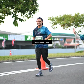 Runner Photo 4945813