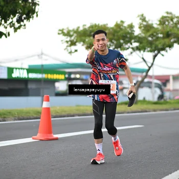 Runner Photo 4945849