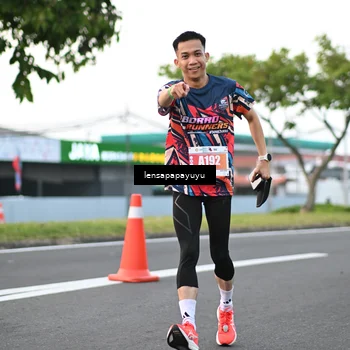 Runner Photo 4945857