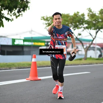 Runner Photo 4945865