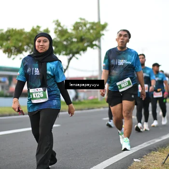 Runner Photo 4945892