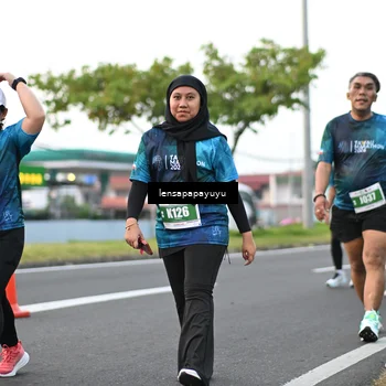 Runner Photo 4945893