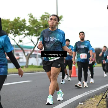 Runner Photo 4945896