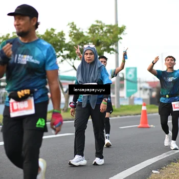 Runner Photo 4945923