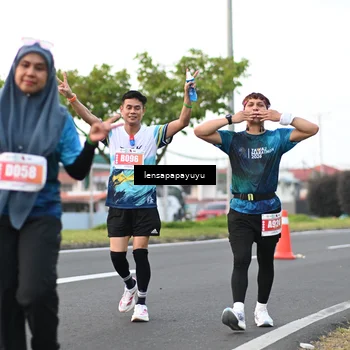 Runner Photo 4945928