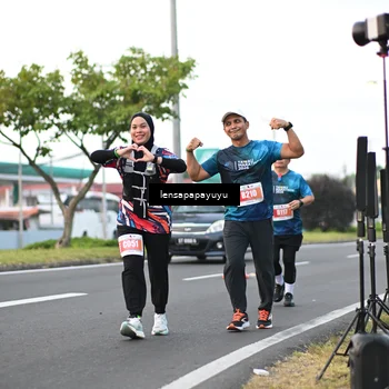 Runner Photo 4945942