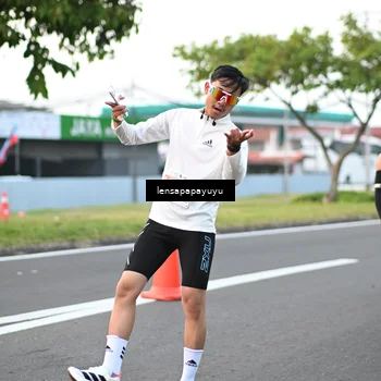 Runner Photo 4946060