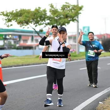 Runner Photo 4946063