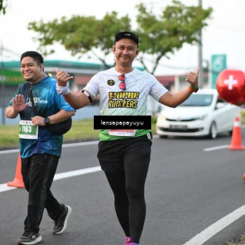 Runner Photo 4946064