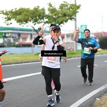 Runner Photo 4946065