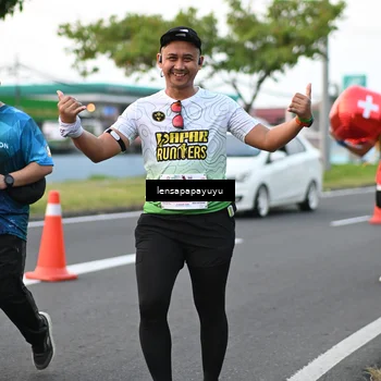 Runner Photo 4946072