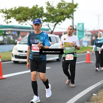 Runner Photo 4946087