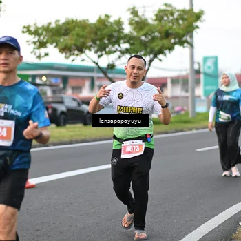 Runner Photo 4946101