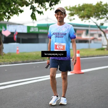 Runner Photo 4946153