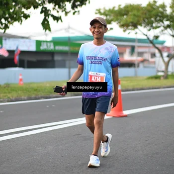 Runner Photo 4946159