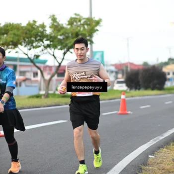 Runner Photo 4946228
