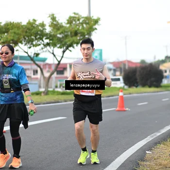 Runner Photo 4946240