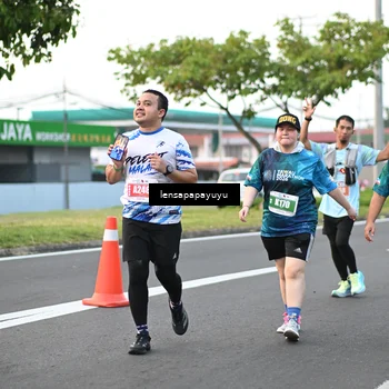 Runner Photo 4946295
