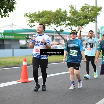 Runner Photo 4946297