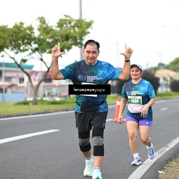 Runner Photo 4946314