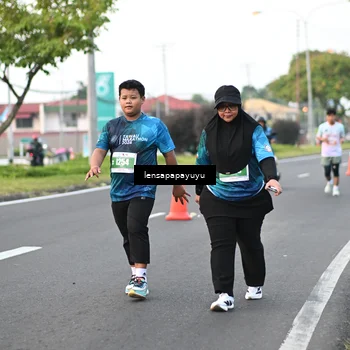 Runner Photo 4946334