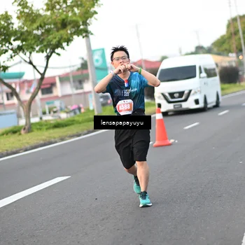 Runner Photo 4946362