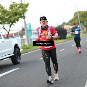 Runner Photo 4946444