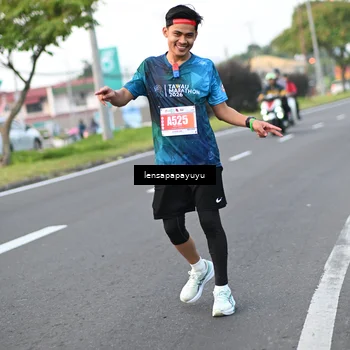 Runner Photo 4946463