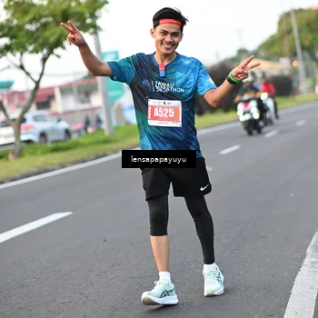 Runner Photo 4946474