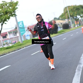 Runner Photo 4946477
