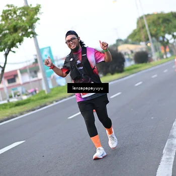 Runner Photo 4946494