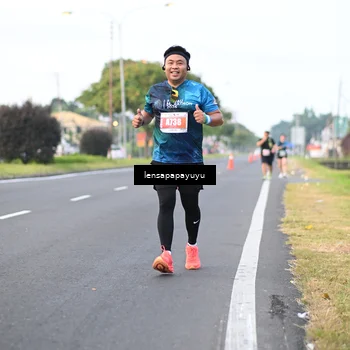 Runner Photo 4946712