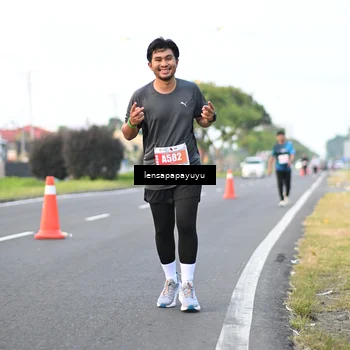 Runner Photo 4946733