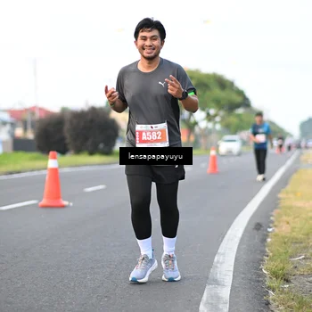 Runner Photo 4946740