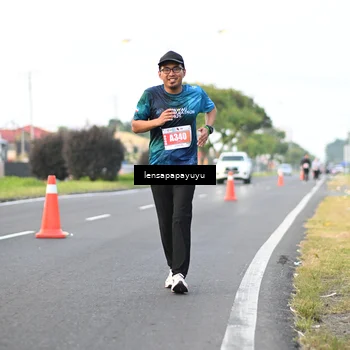 Runner Photo 4946744