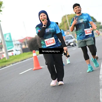 Runner Photo 4946802