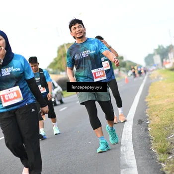 Runner Photo 4946804