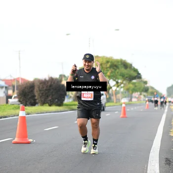 Runner Photo 4946968